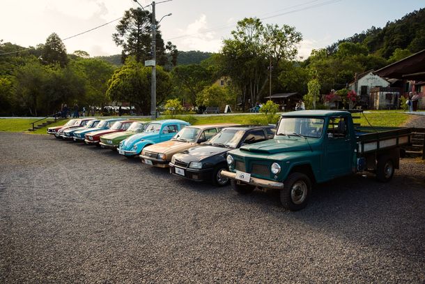 Picada Caf&eacute; recebe 11&ordm; Encontro de Carros Antigos no Parque Hist&oacute;rico Municipal Jorge Kuhn