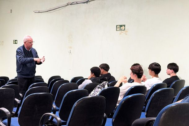 Prefeitura de Nova Petr&oacute;polis promove aul&atilde;o preparat&oacute;rio para a prova do Encceja 2026