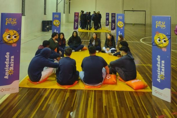 Projeto Circulando nas Escolas traz reflex&atilde;o sobre sa&uacute;de e qualidade de vida a Gramado