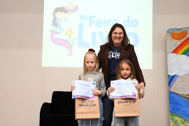 Sarau Liter&aacute;rio marca abertura da 26&ordf; Feira do Livro de Picada Caf&eacute;