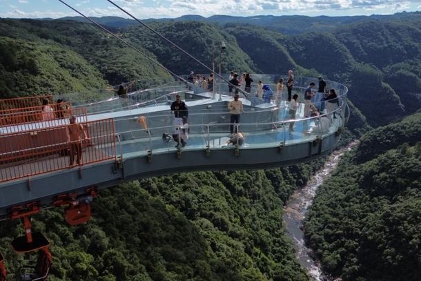 Skyglass Canela comemora o Dia das Crian&ccedil;as com ingressos gratuitos aos menores de 12 anos