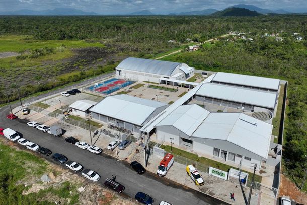Escola Estadual Deputado An&iacute;bal Khury foi inaugurada em Fevereiro deste ano
