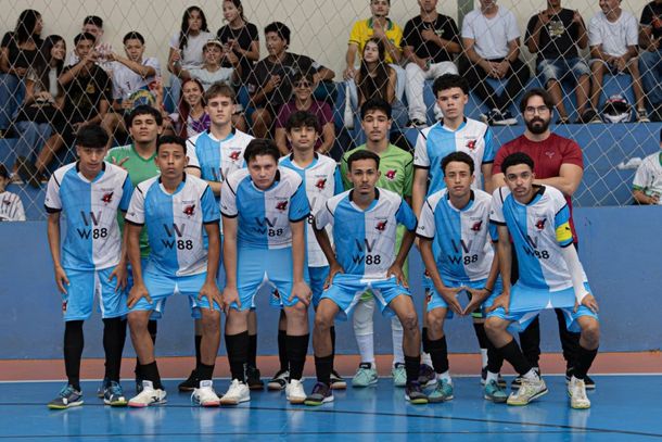Col&eacute;gio Napole&atilde;o masculino A