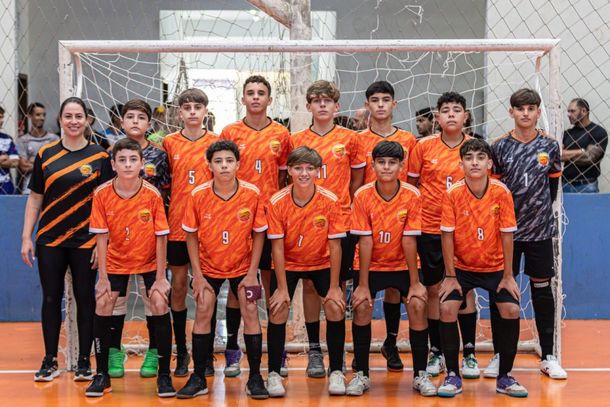 Col&eacute;gio Nossa senhora das Neves masculino B