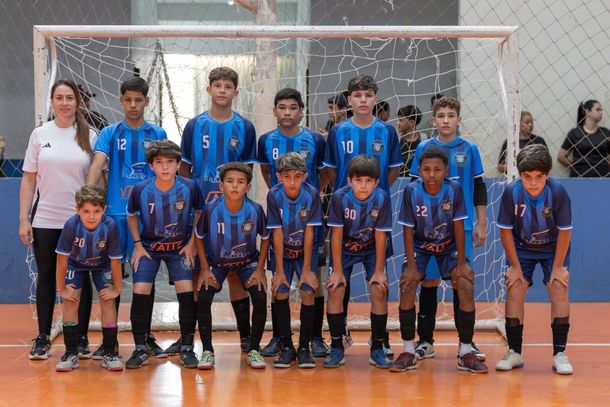 Col&eacute;gio Civico militar Julio Farah feminino A