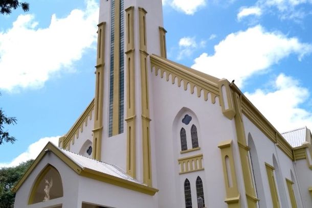 Par&oacute;quia Divino Esp&iacute;rito Santo recebe o Arrai&aacute; das Fam&iacute;lias e dos Namorados nesta sexta-feira (13).