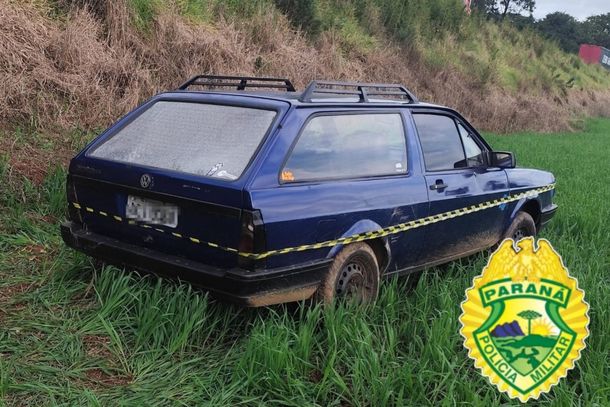 Ve&iacute;culo furtado em Ibaiti foi recuperado ap&oacute;s persegui&ccedil;&atilde;o e confronto com a Pol&iacute;cia Militar na PR-092.