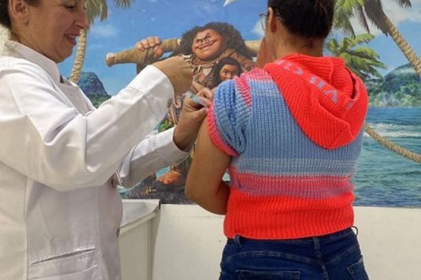 Vacina&ccedil;&atilde;o contra a gripe acontece neste s&aacute;bado(13) em tr&ecirc;s UBS de Ibaiti.