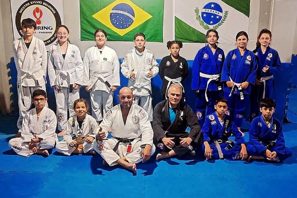 Jiu-Jitsu infantil desenvolve disciplina, confian&ccedil;a e respeito desde os primeiros anos.