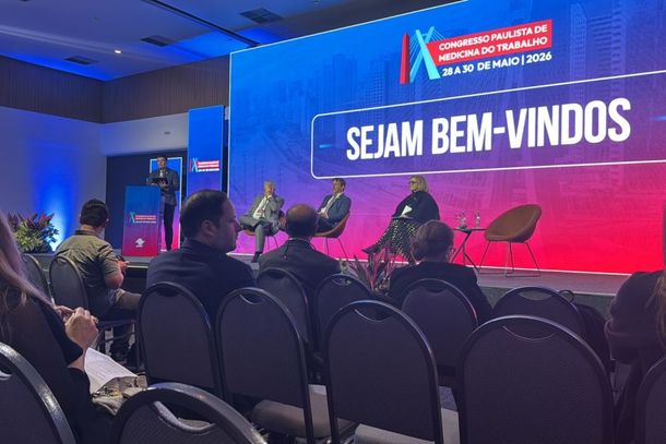 Atualiza&ccedil;&atilde;o profissional abordou sa&uacute;de mental e mudan&ccedil;as na legisla&ccedil;&atilde;o trabalhista.