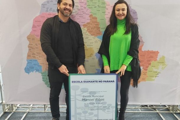 Wilson Aparecido Santos - Diretor da Escola Municipal do Campo Manoel Ribas