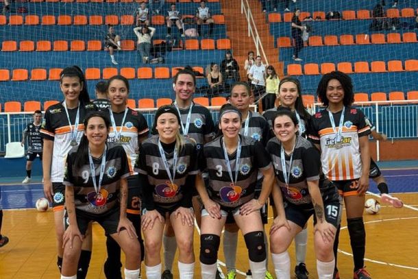 Futsal feminino de Ibaiti disputa neste fim de semana a fase macro regional dos Jogos Abertos do Paran&aacute;, em Paranagu&aacute;.
