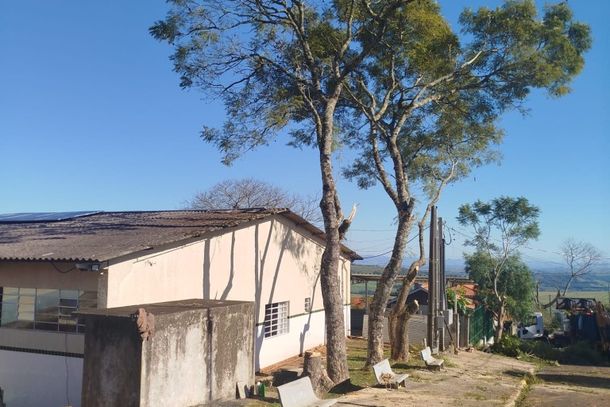 Reforma e amplia&ccedil;&atilde;o da Escola Clovete Fadel j&aacute; est&atilde;o em andamento em Ibaiti.