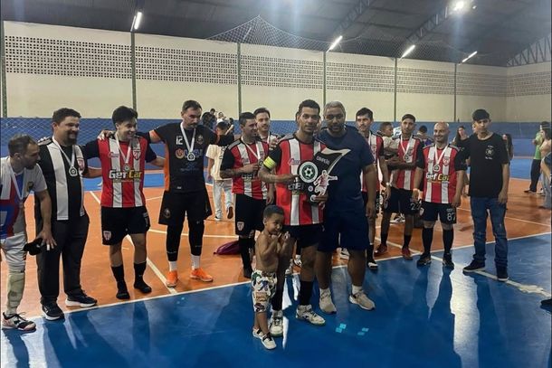 Time Atl&eacute;tico da Baixada - atual campe&atilde;o da Divis&atilde;o Ouro