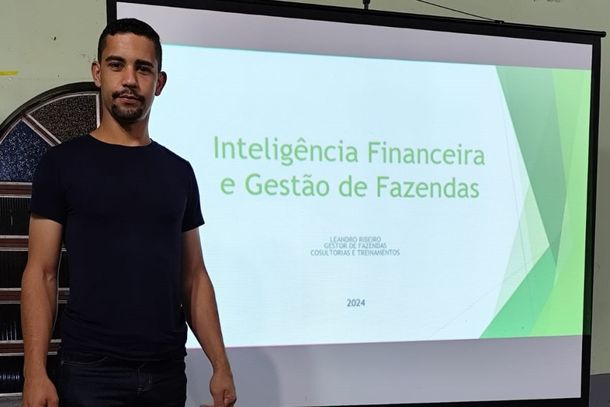 Leandro ministra palestra sobre gest&atilde;o de fazendas