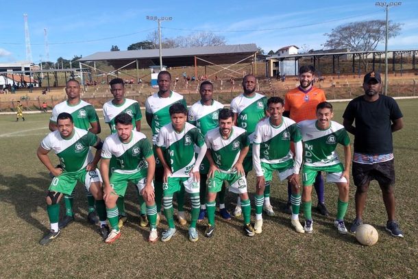 MDB encosta no l&iacute;der Juventude