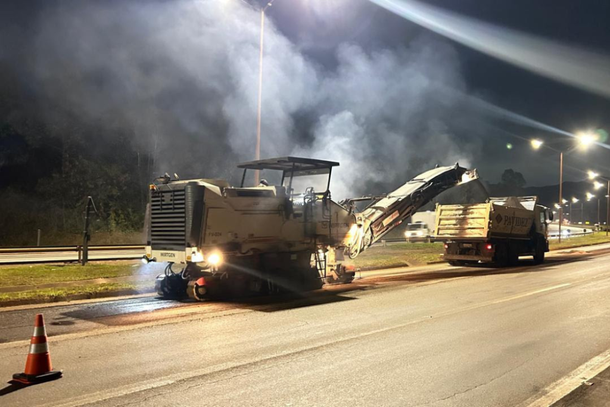 Obras interditam v&aacute;rios  trechos da BR-040