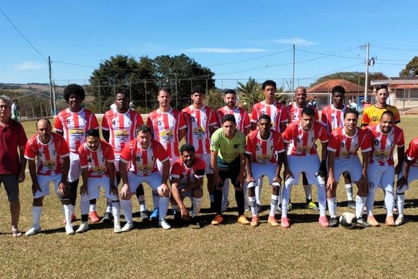 Em bel&iacute;ssima campanha, Santa Cruz est&aacute; entre os quatro melhores da competi&ccedil;&atilde;o e busca o terceiro lugar