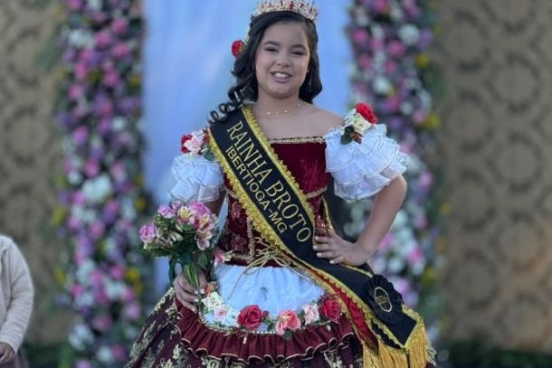 Rainha Broto Luiza Andrade de Paula