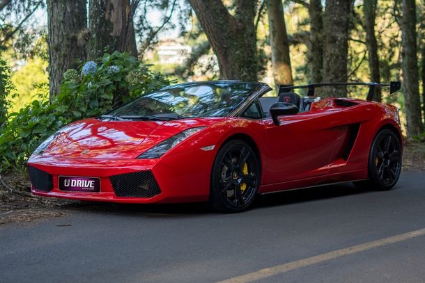 Exclusiva: Lamborghini Gallardo Spyder a &uacute;nica do mundo - original de f&aacute;brica - na cor Rosso Siviglia