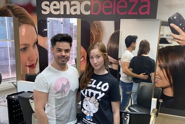 Professor Samuel e Maria Eduarda.