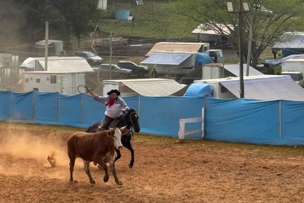 2&ordm; Rodeio Farroupilha Municipal de Parob&eacute; encerra programa&ccedil;&atilde;o da Semana Farroupilha