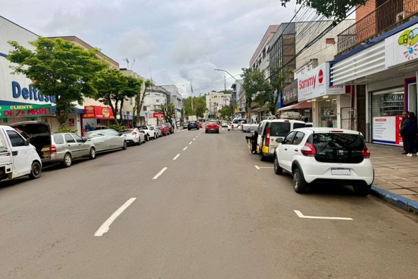 Rua J&uacute;lio de Castilhos ser&aacute; bloqueada para tr&acirc;nsito e estacionamento de ve&iacute;culos, cont&ecirc;ineres e similares, no hor&aacute;rio da 0h &agrave;s 14h do dia 7 de setembro.