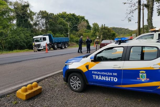 Fiscaliza&ccedil;&atilde;o educativa marca Semana Nacional de Tr&acirc;nsito em Taquara