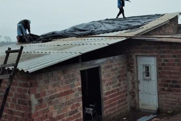 Forte vendaval atinge o munic&iacute;pio de Parob&eacute; e deixa mais de 1,6 mil pessoas afetadas