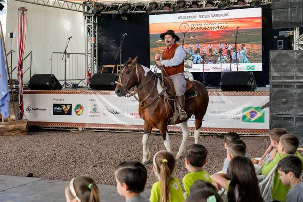 Oficinas Culturais re&uacute;nem cerca de mil crian&ccedil;as nos Festejos Farroupilhas do Paranhana