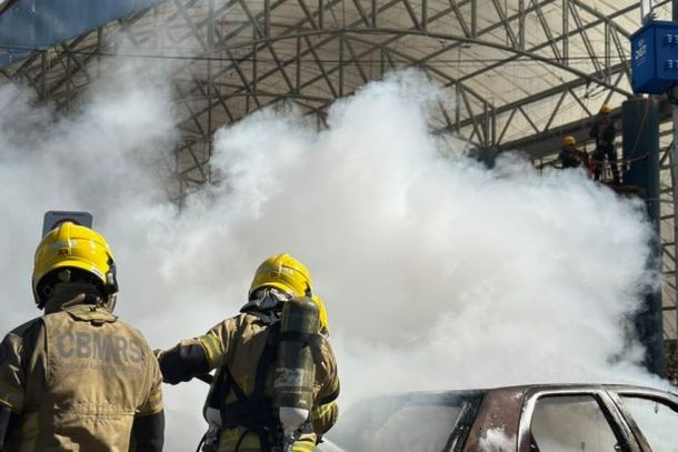 Simula&ccedil;&atilde;o marca encerramento da Semana do Tr&acirc;nsito no Munic&iacute;pio de Parob&eacute;