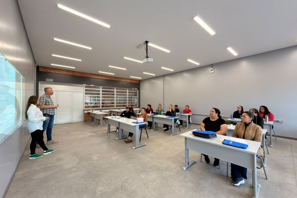 Munic&iacute;pio de Igrejinha inicia novo curso profissionalizante gratuito de corte e costura