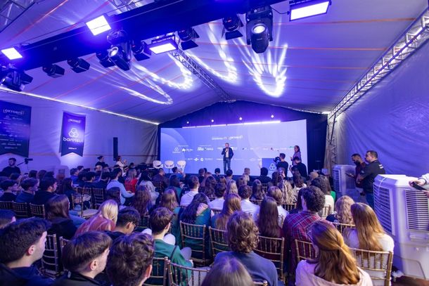Oktober Summit 2026 chega &agrave; 6&ordf; edi&ccedil;&atilde;o em Igrejinha com foco em neg&oacute;cios, inova&ccedil;&atilde;o e futuro