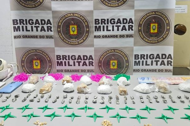 Seis pessoas s&atilde;o presas por tr&aacute;fico de drogas em Tr&ecirc;s Coroas