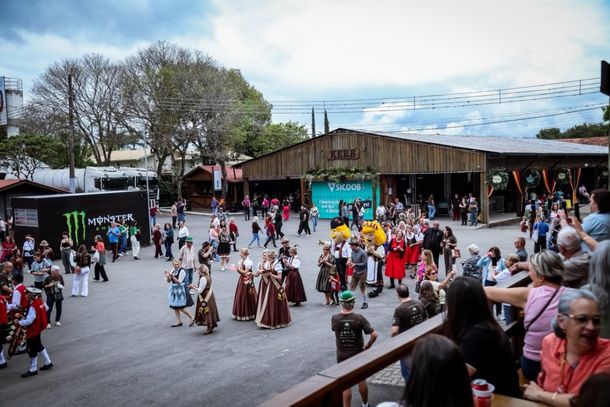 37&ordf; Oktoberfest de Igrejinha dedica dia &agrave; terceira idade com cultura, m&uacute;sica e integra&ccedil;&atilde;o