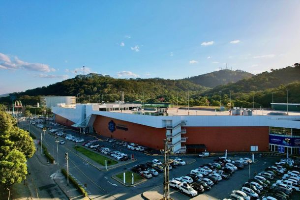 Shopping Vale do Aço terá horário especial de fim de ano