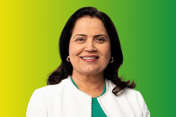 Ros&acirc;ngela Reis &eacute; reeleita deputada federal com mais de 53 mil votos