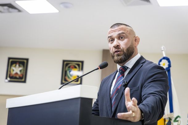 O vereador Saulo Ramos deixou o PP para se filiar no Uni&atilde;o Brasil.