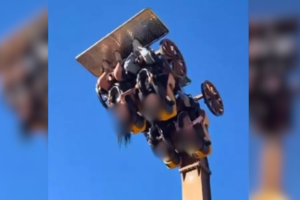 Pane em brinquedo do Beto Carrero deixa visitantes presos de cabe&ccedil;a para baixo em Penha