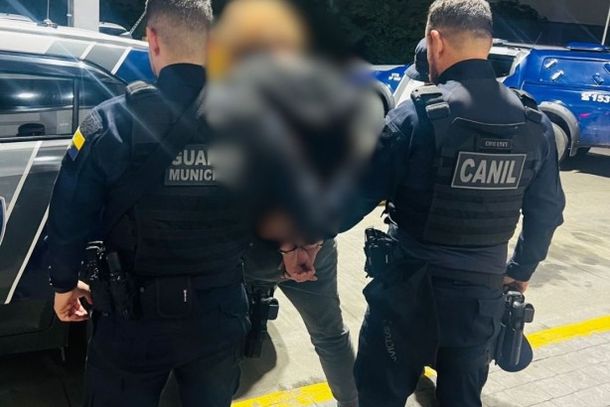 Foragido condenado por homic&iacute;dio &eacute; preso pela Guarda Municipal na Rodovi&aacute;ria de Itapema