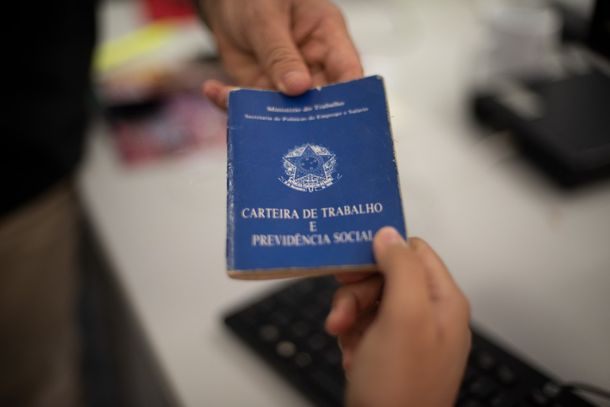 Itaja&iacute; disponibiliza mais de 880 vagas de emprego pelo Balc&atilde;o de Empregos em junho