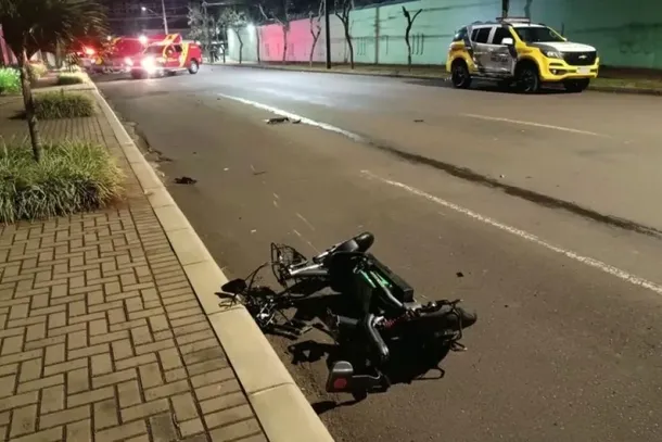 Adolescente morre ap&oacute;s colis&atilde;o entre autopropelido e carro no Paran&aacute;
