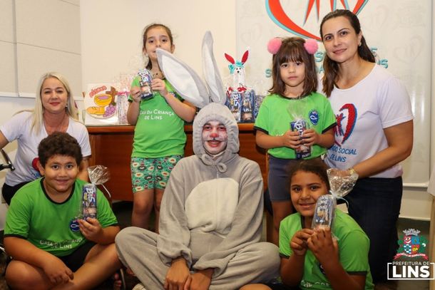 A ação integrou a campanha de arrecadação que mobilizou a comunidade e resultou na doação de 1.800 caixas de chocolate BIS.