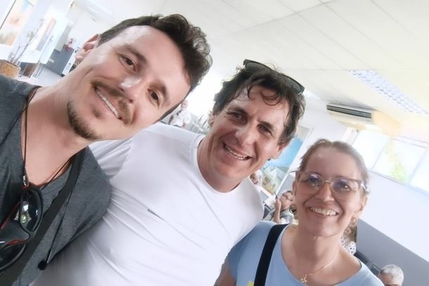Os tr&ecirc;s estavam em Israel a passeio, desde o dia 30 de setembro.