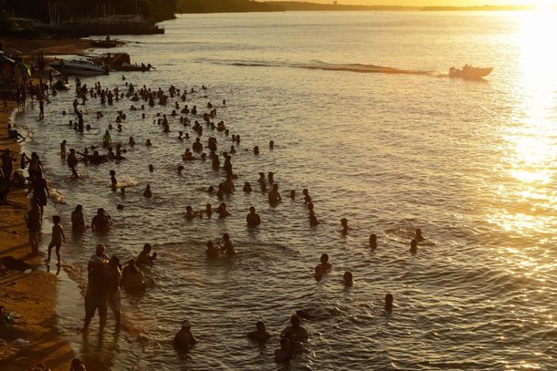 Os projetos incluem a revitaliza&ccedil;&atilde;o das orlas e dos acessos aos balne&aacute;rios de &aacute;gua doce de cidades.