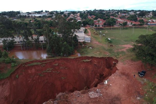 Projeto tamb&eacute;m contempla a constru&ccedil;&atilde;o de um parque urbano na localidade, com o plantio de &aacute;rvores em 30 hectares ao longo das duas margens da eros&atilde;o.