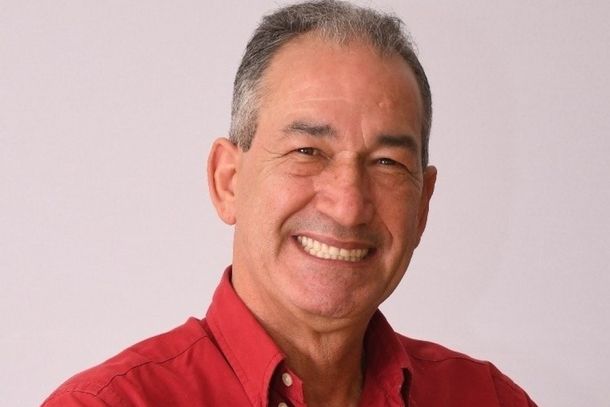 Fernandes estava internado h&aacute; mais de 10 dias. A esposa dele tamb&eacute;m faleceu.