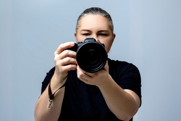 A fot&oacute;grafa se especializou em ensaios para rec&eacute;m-nascido e gestantes.