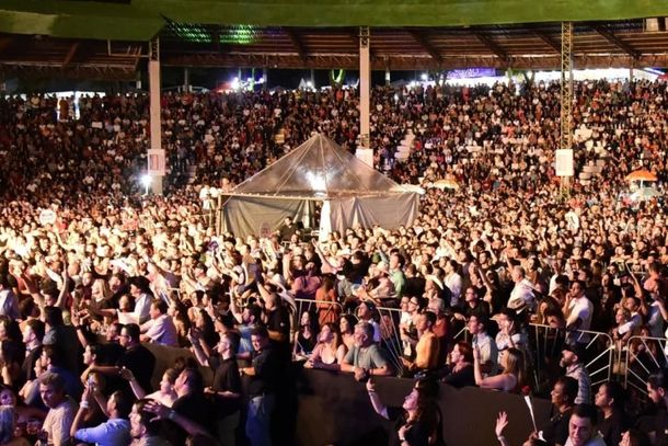 Al&eacute;m da programa&ccedil;&atilde;o musical, haver&aacute; rodeio.