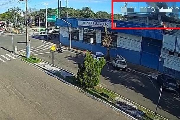 C&acirc;meras de monitoramento flagraram a fuma&ccedil;a saindo do telhado.
